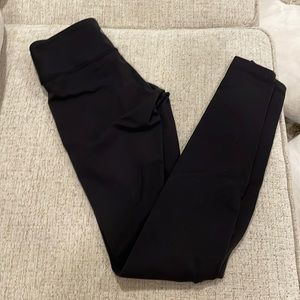 Black lululemon full length leggings